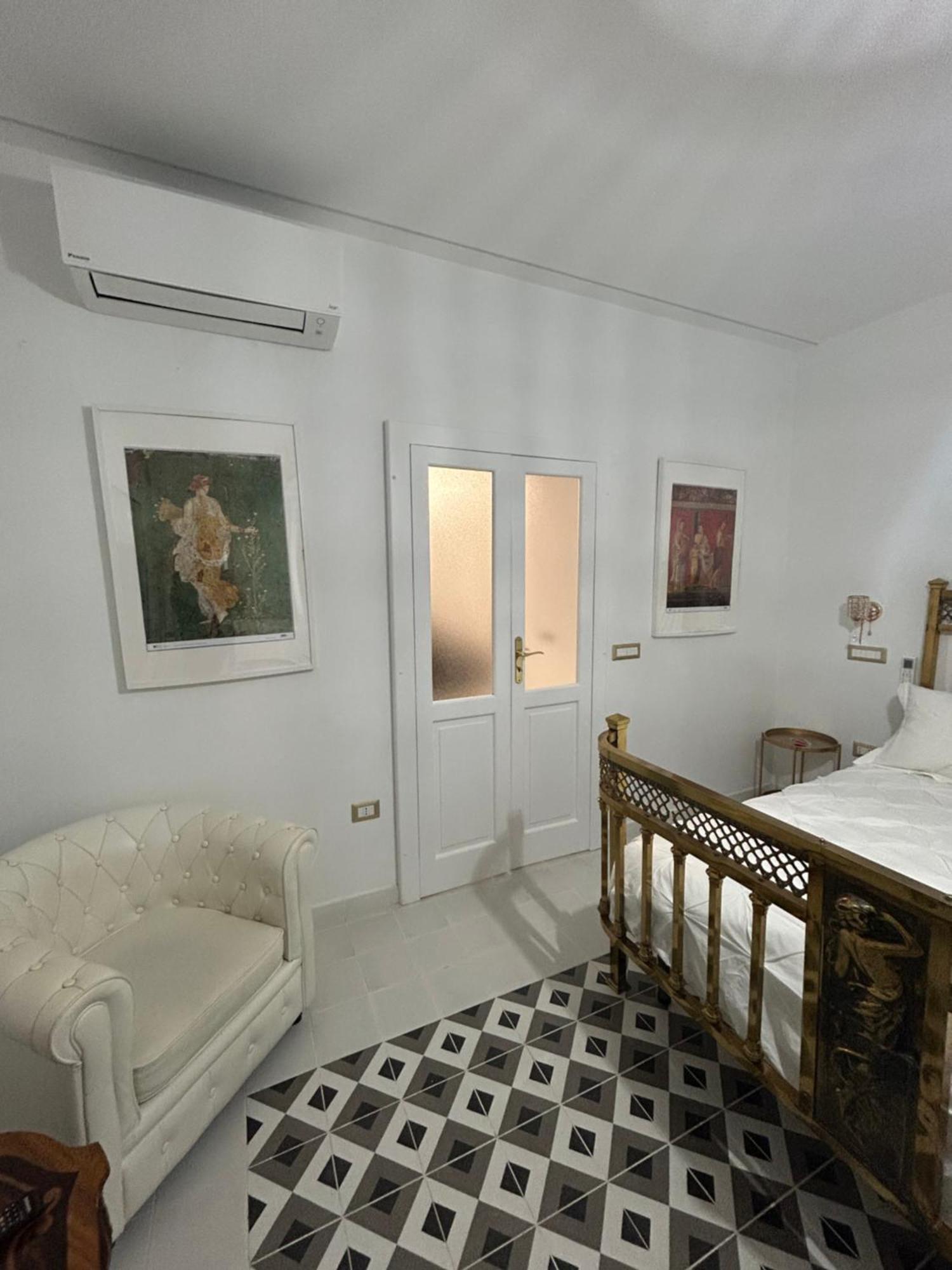Casa Mariarosaria Apartment Napoli Ngoại thất bức ảnh